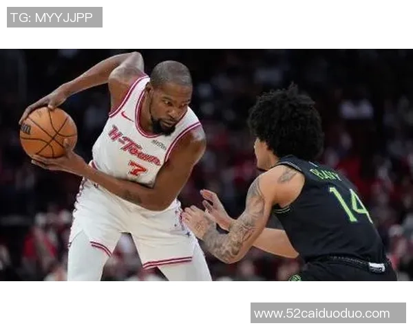 鹈鹕与火箭第四节精彩对决录像回放分析与精彩瞬间回顾