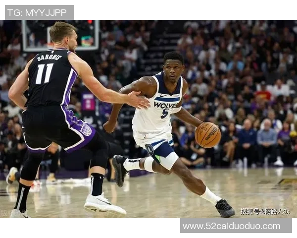 大心脏!爱德华兹要害三分+盖帽+抢断取胜 森林狼掀翻联盟榜首 大心脏!爱德华兹要害三分+盖帽+抢断取胜 森林狼掀翻联盟榜首